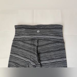 Lululemon striped wunder under leggings size 2.